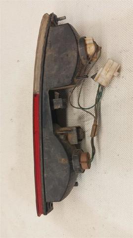 MN133776 MITSUBISHI Luz trasera de parachoques derecha comprar Madrid