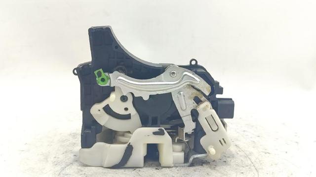 MITSUBISHI MN145875 Cerradura de puerta trasera izquierda  comprar en Albacete