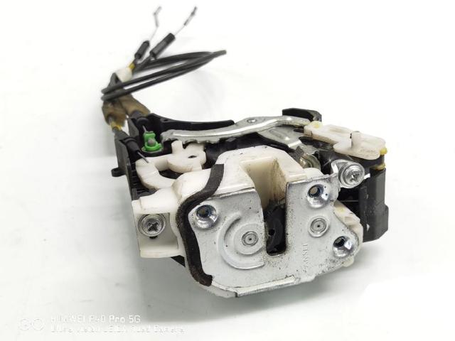 MN145875 Cerradura de puerta trasera izquierda  en stock Sabadell
