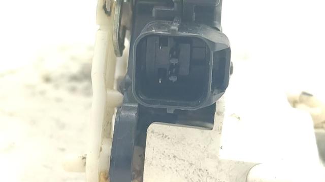 MITSUBISHI MN145875 Cerradura de puerta trasera izquierda  en stock Salamanca