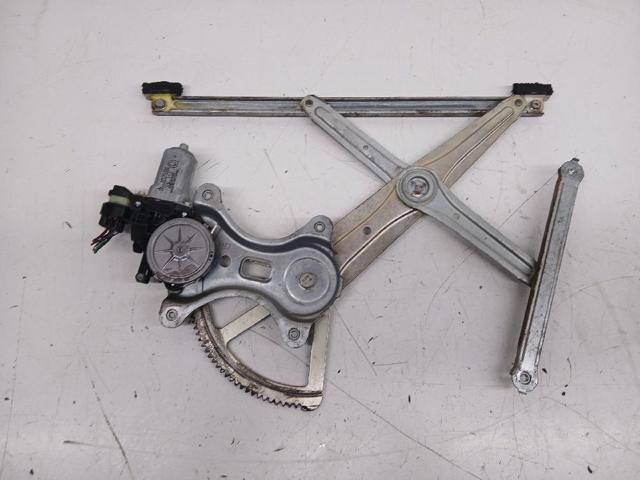 MN182354 Motor del elevalunas de la puerta delantera derecha  comprar en Zaragoza