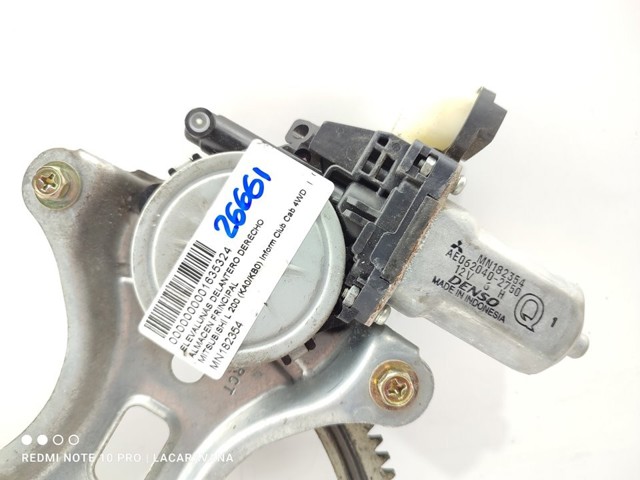 MITSUBISHI MN182354 Motor del elevalunas de la puerta delantera derecha  comprar en Ponferrada