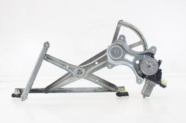MITSUBISHI MN182354 Motor del elevalunas de la puerta delantera derecha  en stock Valencia