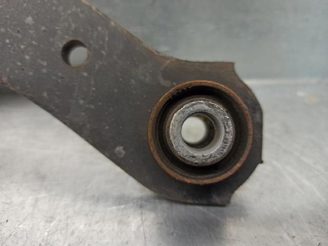 MITSUBISHI MN184100 Brazo superior de suspensión trasera izquierdo/derecho  comprar en Albacete