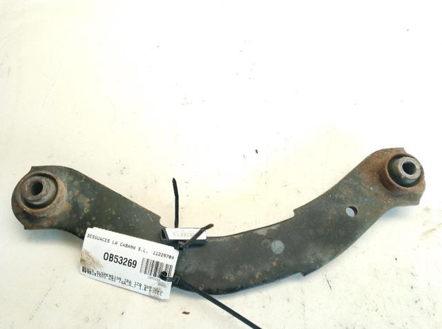 MN184100 Brazo superior de suspensión trasera izquierdo/derecho  en stock Castellón