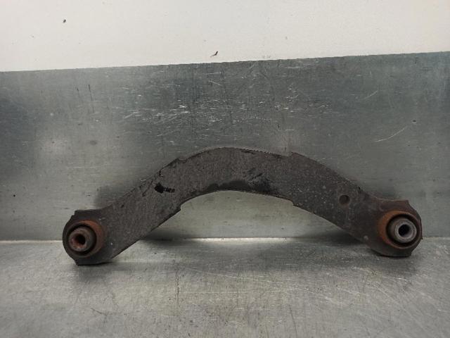 MN184100 Brazo superior de suspensión trasera izquierdo/derecho  disponible Málaga