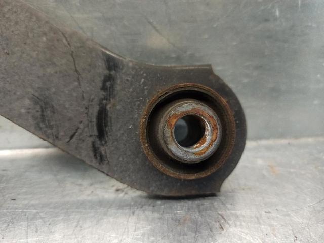 MN184100 Brazo superior de suspensión trasera izquierdo/derecho comprar Sevilla