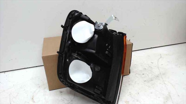 MITSUBISHI MR124957 Piloto lateral (intermitente) izquierdo  disponible Lugo