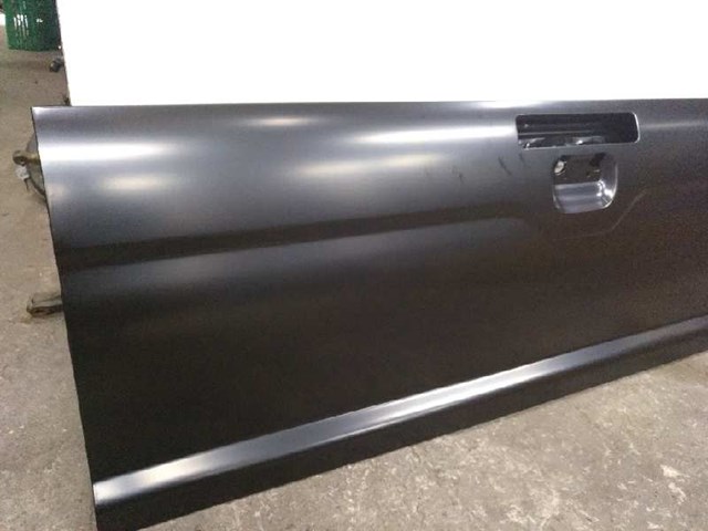 Compuerta trasera MR125932 MITSUBISHI