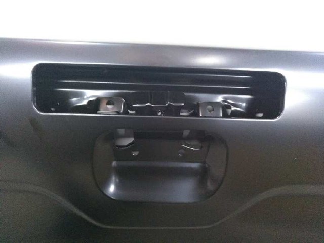 Puerta del maletero, trasera MR125932 MITSUBISHI