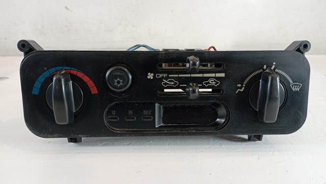 Unidad de control de la ventilación Mitsubishi L 200  (1996-2007)
