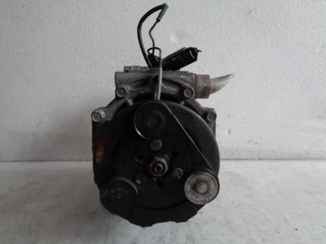 Compresor de aire acondicionado MR216055 Mitsubishi