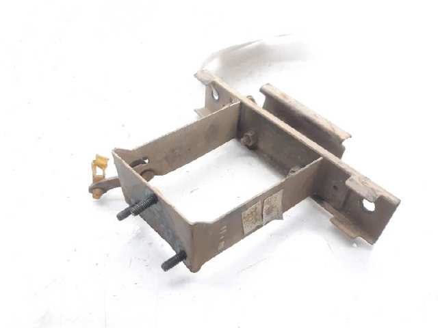 MR230032 MITSUBISHI Tirador de puerta de maletero exterior  en stock Huelva