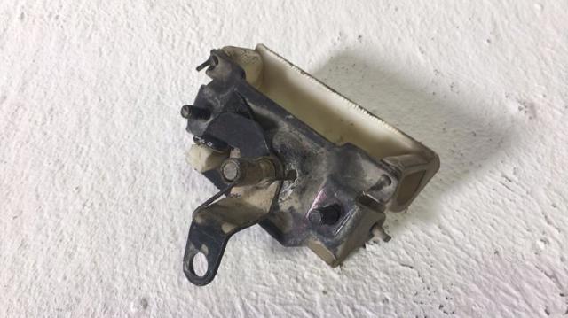 MR230032 MITSUBISHI Manija exterior de tapa de maletero  comprar en Lleida