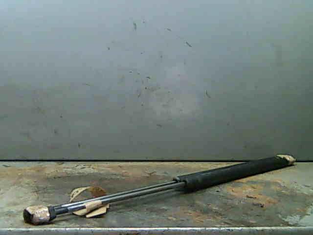 Amortiguador de puerta trasera MR248939 MITSUBISHI