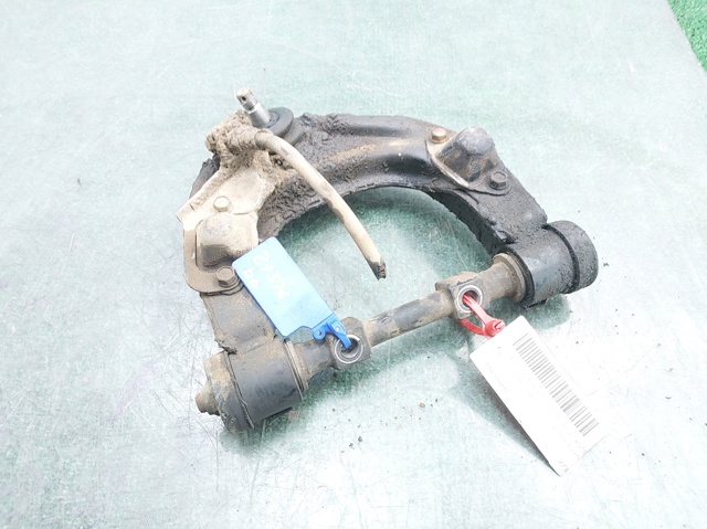 MR296094 Brazo superior derecho de la suspensión delantera comprar Girona