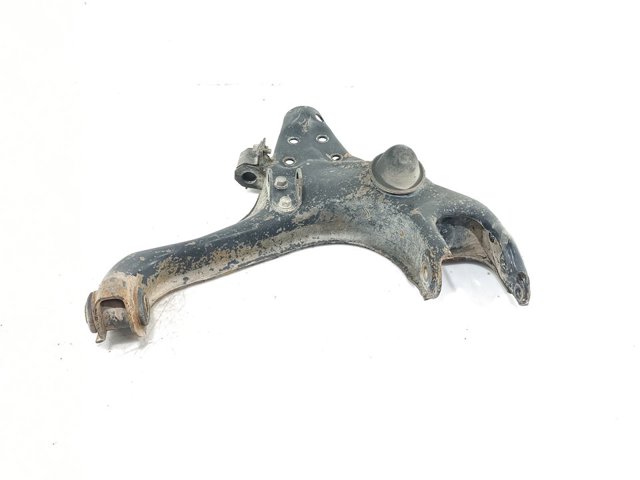 Brazo inferior derecho de la suspensión delantera MR296268 MITSUBISHI