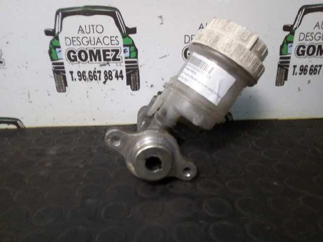 Cilindro principal de freno Mitsubishi Galant 8 EA