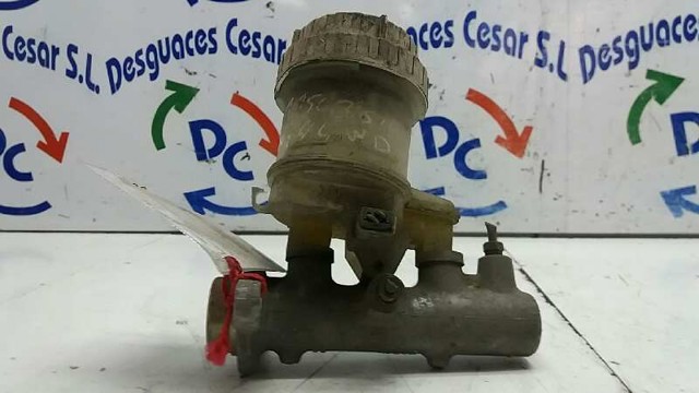 Cilindro principal de freno Mitsubishi Galant 8 EA