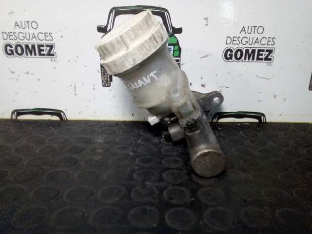 Cilindro principal de freno Mitsubishi Galant 8 EA
