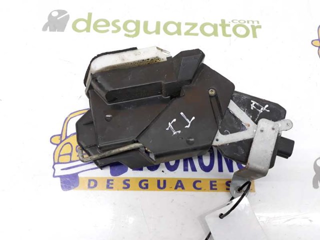 Cerradura de puerta trasera izquierda MR349287 Mitsubishi