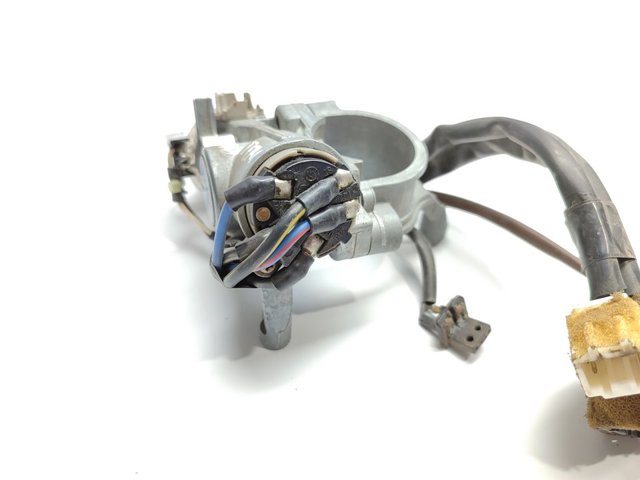 Conmutador de arranque Mitsubishi Pajero K90