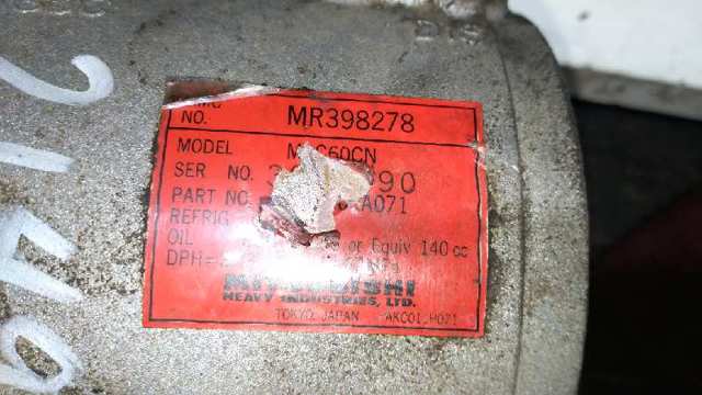 MITSUBISHI MR398278 Compresor de aire acondicionado  en stock Salamanca