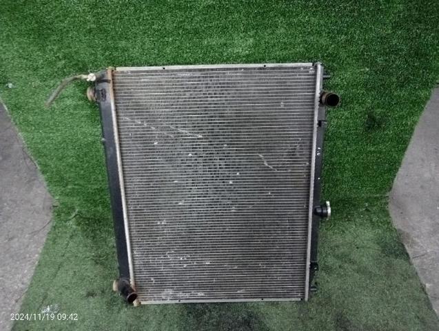 MR404689 Radiador de refrigeración del motor  disponible Burgos