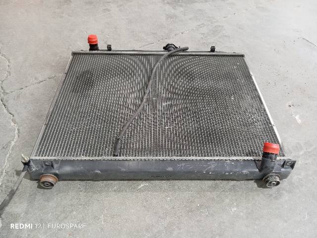 MR404689 MITSUBISHI Radiador de refrigeración del motor  comprar en Jaén