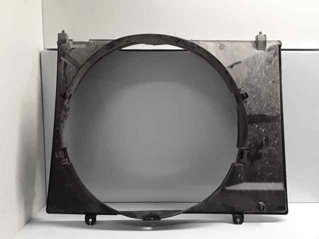MR404894 Deflector de aire del radiador  disponible Utrera