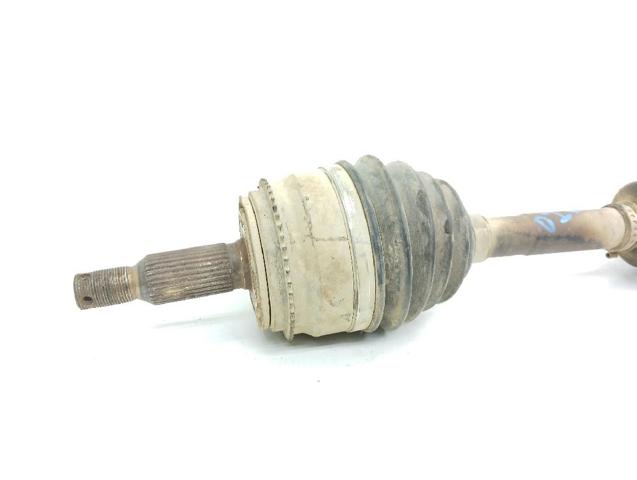 MR410664 MITSUBISHI Semieje delantero izquierdo  disponible Vigo