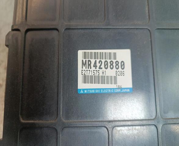 MR420880 Mitsubishi