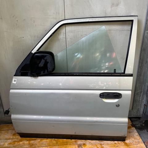 Puerta del conductor Mitsubishi Pajero II (V2W, V4W)
