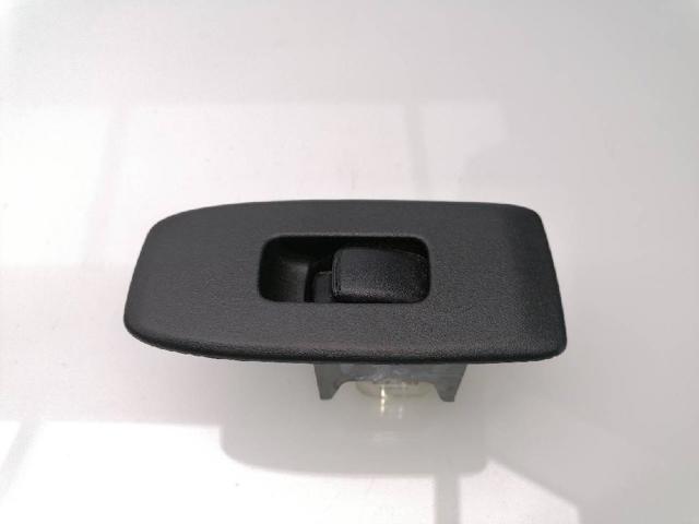 MR445659 Botón de encendido del motor del elevalunas delantero derecho  comprar en Zaragoza