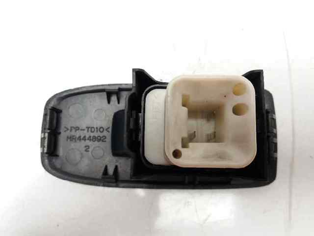 MITSUBISHI MR445659 Botón de encendido del motor del elevalunas delantero derecho  comprar en Albacete