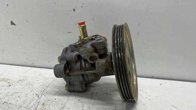 MR448507 Bomba de dirección asistida  comprar en Reus