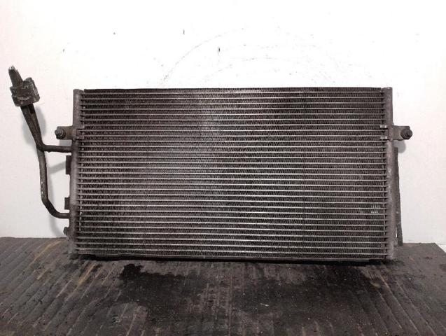 MR460451 MITSUBISHI Condensador aire acondicionado  en stock Huelva