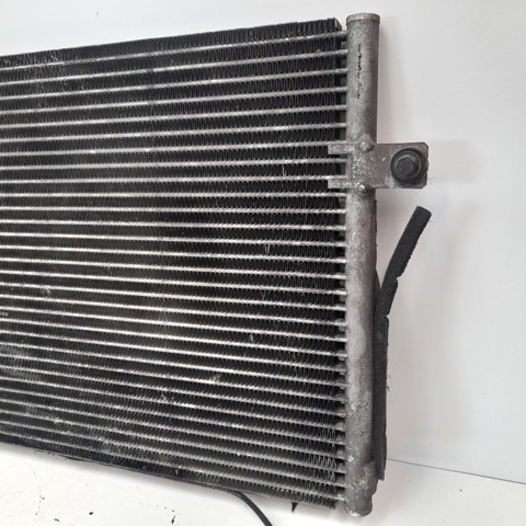 MR460451 MITSUBISHI Condensador aire acondicionado  en stock Huelva