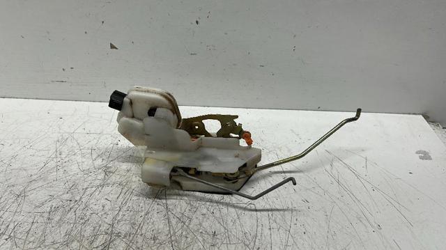 Cerradura de puerta delantera izquierda Mitsubishi Pajero K90