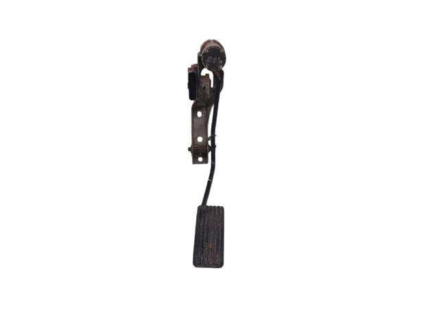Comprar Pedal del acelerador Mitsubishi Pajero III V70 a bajo precio