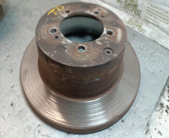Freno de disco trasero MR493489 MITSUBISHI