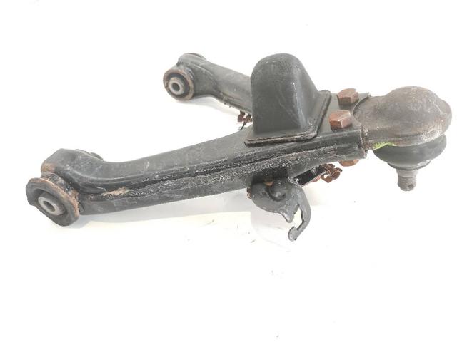 MR496794 Brazo superior derecho de la suspensión delantera  disponible Utrera