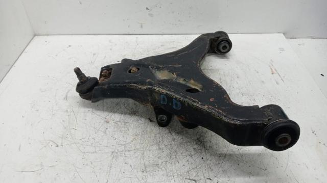 MITSUBISHI MR496796 Brazo inferior derecho de la suspensión delantera  comprar en Albacete