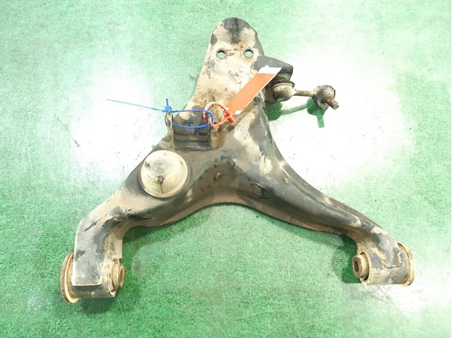 Brazo suspension inferior delantero derecho para mitsubishi montero iii 3.2 di-d (v68w) 4m41 MR496796