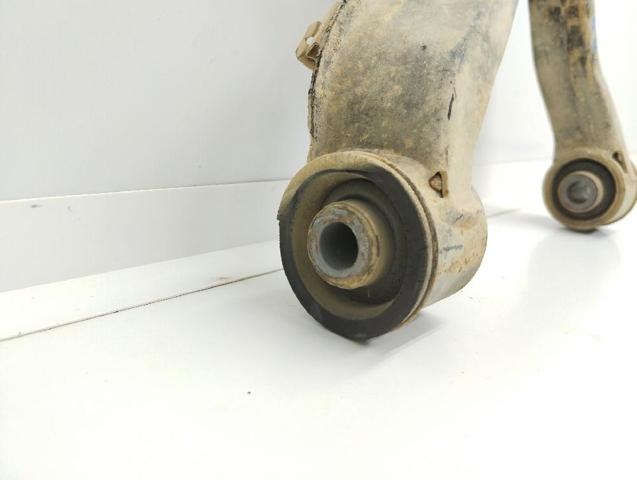 MITSUBISHI MR496796 Brazo inferior derecho de la suspensión delantera  comprar en Murcia