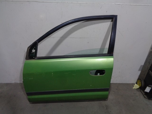 Puerta delantera Mitsubishi Space Star (1998-2004)