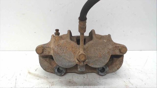 MR510538 Pinza de freno delantera derecha  en stock Granada