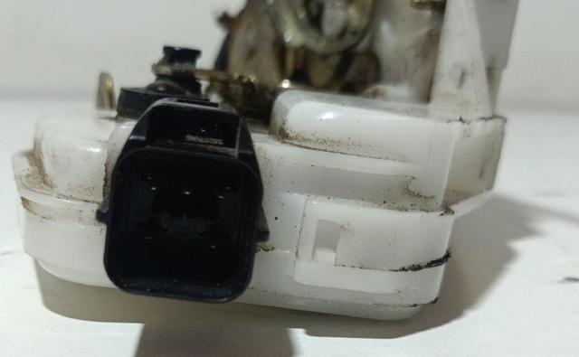Cerradura de puerta Mitsubishi Pajero III (2000-2006)