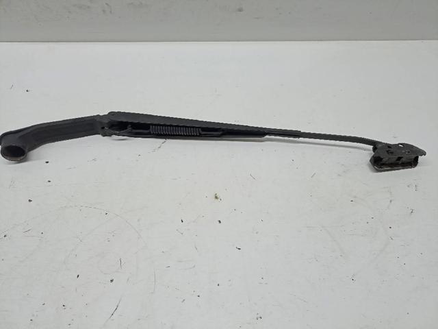 Brazo del limpiaparabrisas lavado de parabrisas Mitsubishi Pajero III (2000-2006)