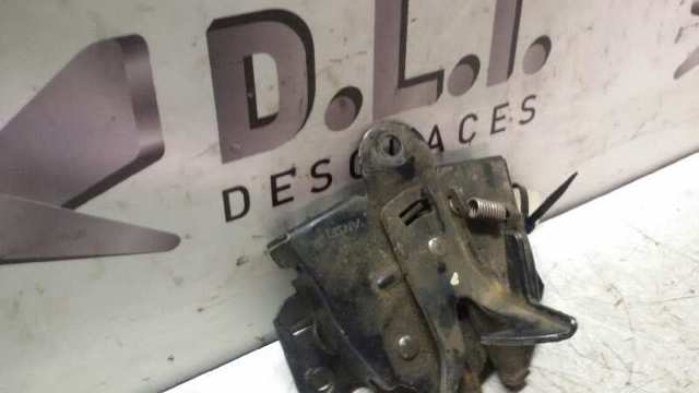Comprar Cerradura del capó Mitsubishi Pajero III V70 a bajo precio